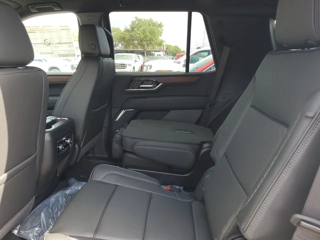 Nuevos GMC YUKON à Estados chez autogozo