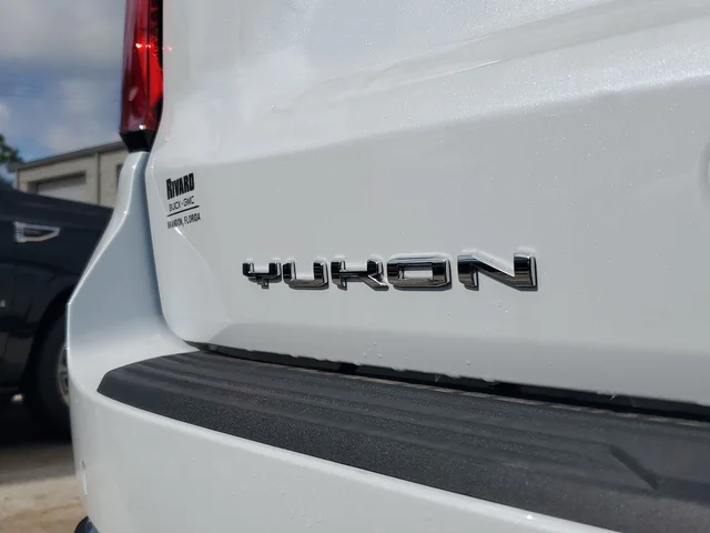 Nuevos GMC YUKON à Estados chez autogozo