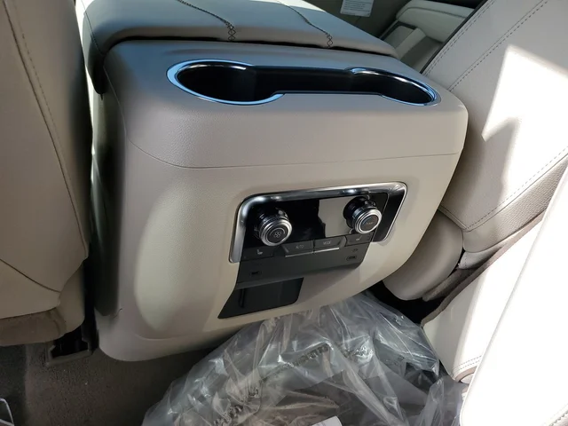 Nuevos GMC YUKON à Estados chez autogozo