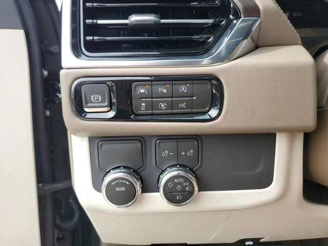 Nuevos GMC YUKON à Estados chez autogozo