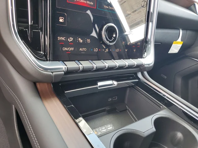 Nuevos GMC YUKON à Estados chez autogozo