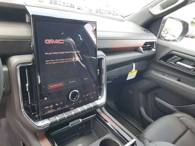 Nuevos GMC YUKON à Estados chez autogozo