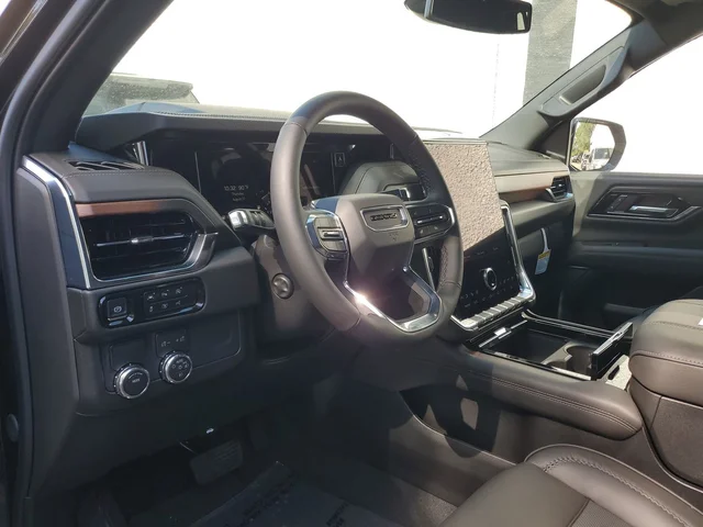 Nuevos GMC YUKON à Estados chez autogozo