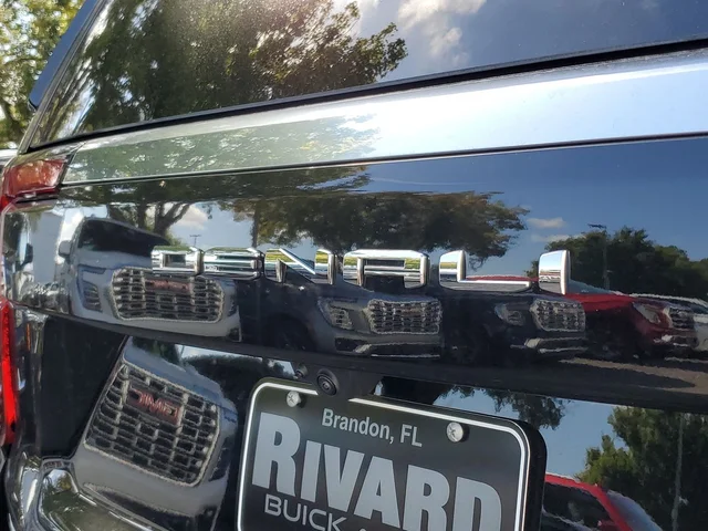 Nuevos GMC YUKON à Estados chez autogozo