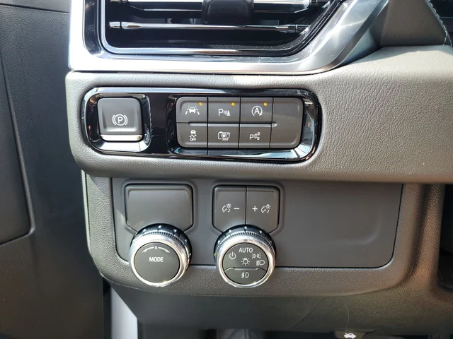 Nuevos GMC YUKON à Estados chez autogozo