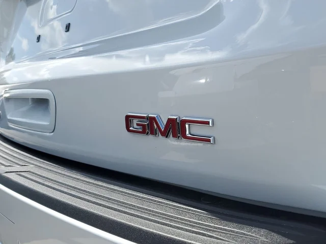 Nuevos GMC YUKON à Estados chez autogozo