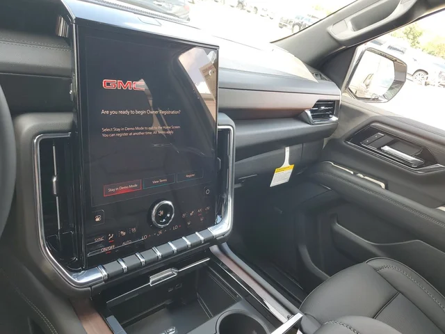 Nuevos GMC YUKON à Estados chez autogozo