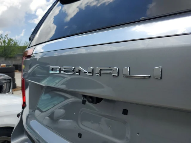 Nuevos GMC YUKON à Estados chez autogozo