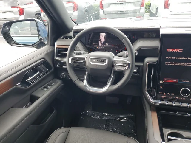 Nuevos GMC YUKON à Estados chez autogozo