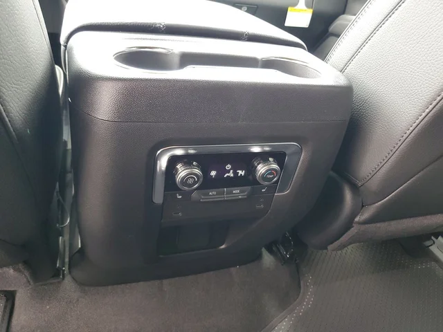 Nuevos GMC YUKON à Estados chez autogozo