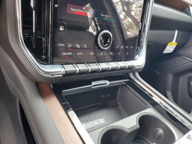Nuevos GMC YUKON à Estados chez autogozo
