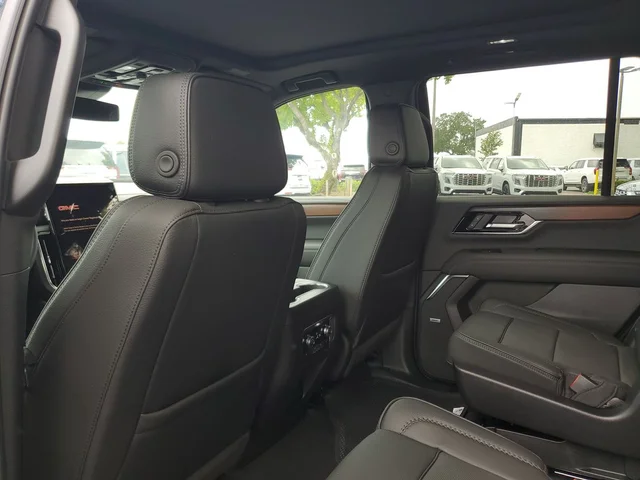 Nuevos GMC YUKON à Estados chez autogozo