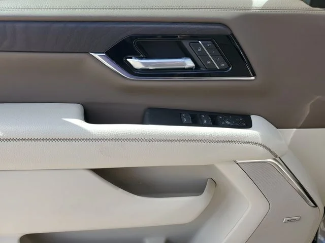 Nuevos GMC YUKON à Estados chez autogozo