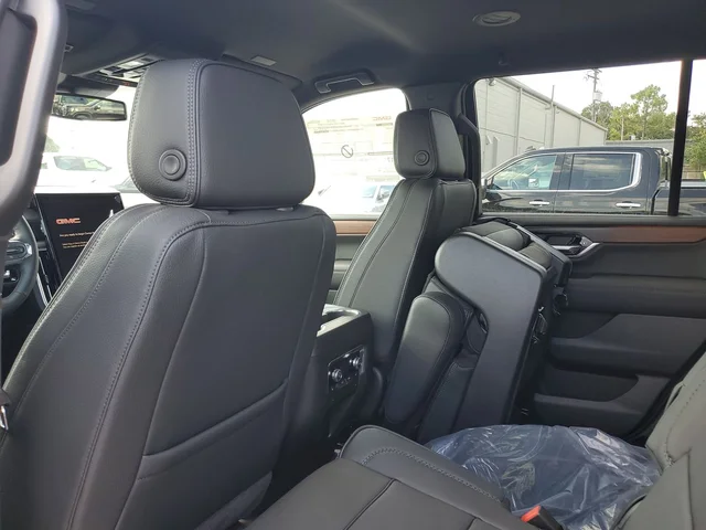 Nuevos GMC YUKON à Estados chez autogozo
