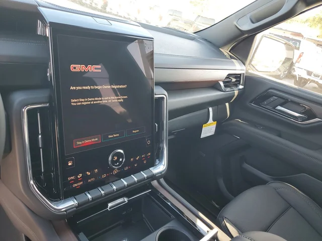 Nuevos GMC YUKON à Estados chez autogozo