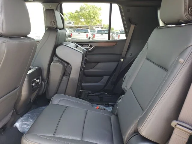 Nuevos GMC YUKON à Estados chez autogozo