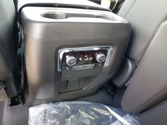 Nuevos GMC YUKON à Estados chez autogozo