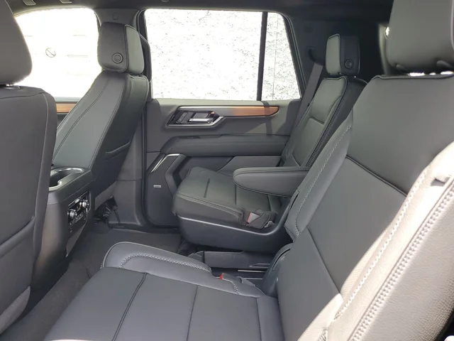 Nuevos GMC YUKON à Estados chez autogozo