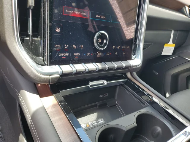 Nuevos GMC YUKON à Estados chez autogozo
