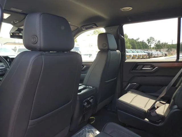 Nuevos GMC YUKON à Estados chez autogozo