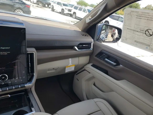Nuevos GMC YUKON XL à Estados chez autogozo