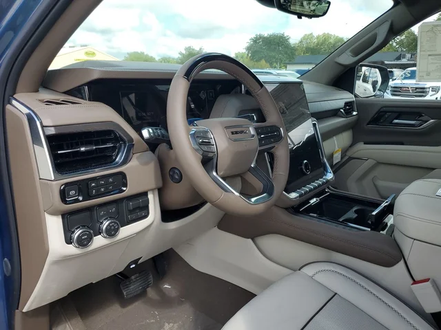 Nuevos GMC YUKON XL à Estados chez autogozo