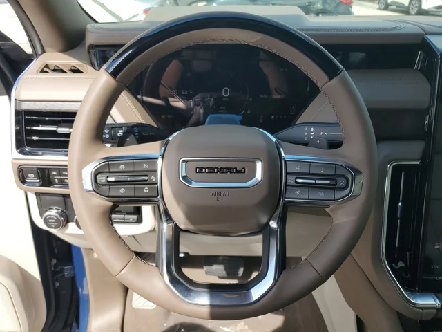 Nuevos GMC YUKON XL à Estados chez autogozo