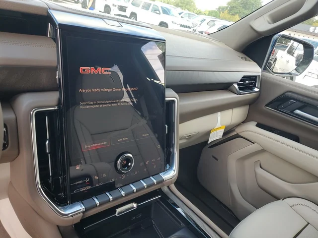 Nuevos GMC YUKON XL à Estados chez autogozo