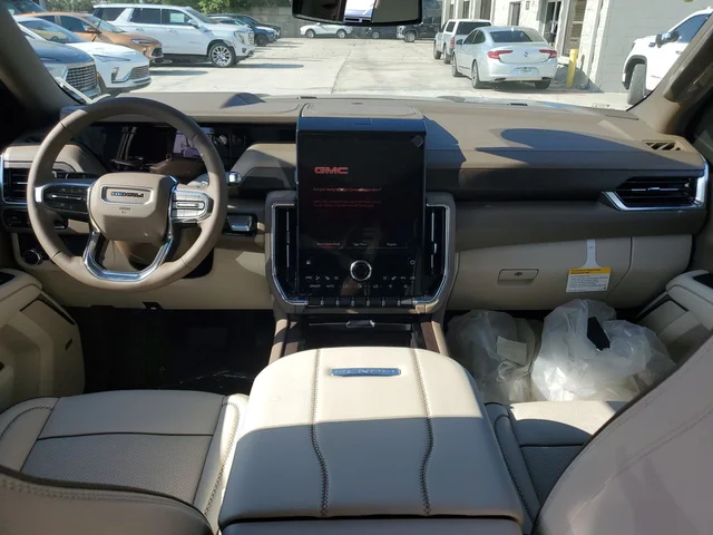 Nuevos GMC YUKON XL à Estados chez autogozo