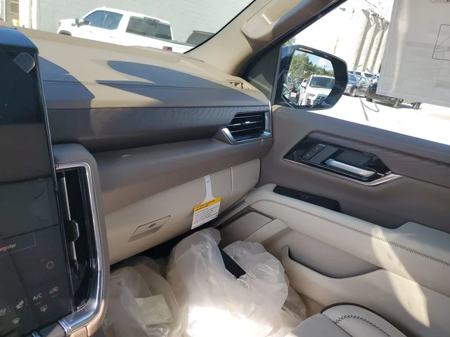 Nuevos GMC YUKON XL à Estados chez autogozo