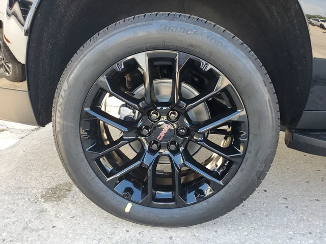 Nuevos GMC YUKON XL à Estados chez autogozo