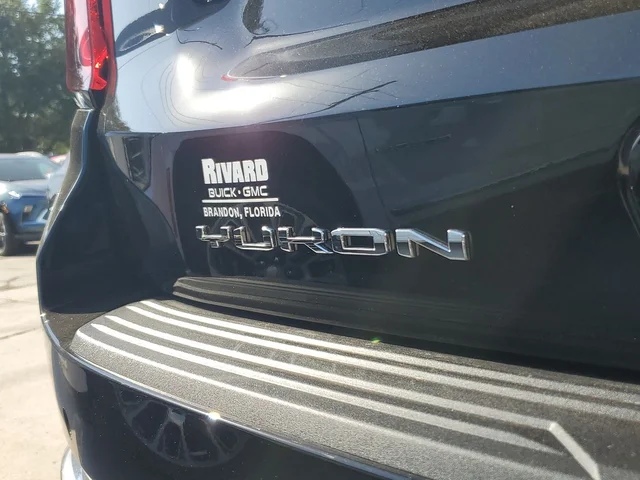 Nuevos GMC YUKON XL à Estados chez autogozo