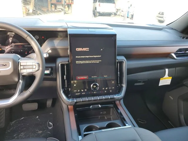 Nuevos GMC YUKON XL à Estados chez autogozo