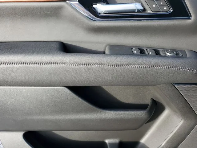 Nuevos GMC YUKON XL à Estados chez autogozo