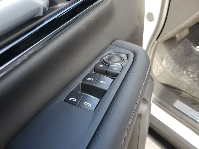 Nuevos GMC YUKON XL à Estados chez autogozo