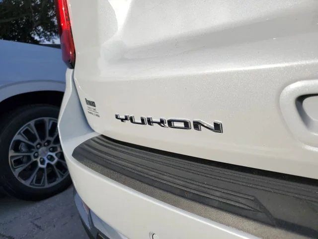 Nuevos GMC YUKON XL à Estados chez autogozo