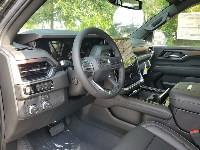 Nuevos GMC YUKON XL à Estados chez autogozo
