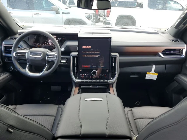Nuevos GMC YUKON XL à Estados chez autogozo