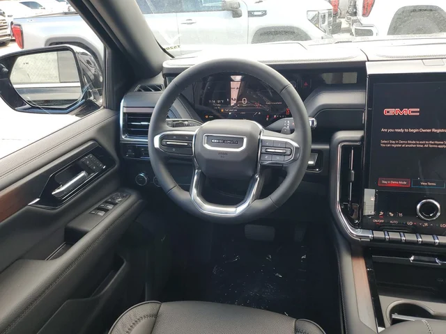 Nuevos GMC YUKON XL à Estados chez autogozo