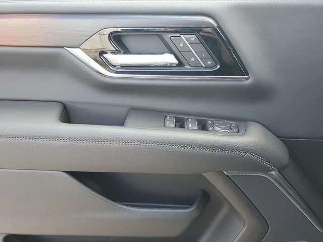 Nuevos GMC YUKON XL à Estados chez autogozo