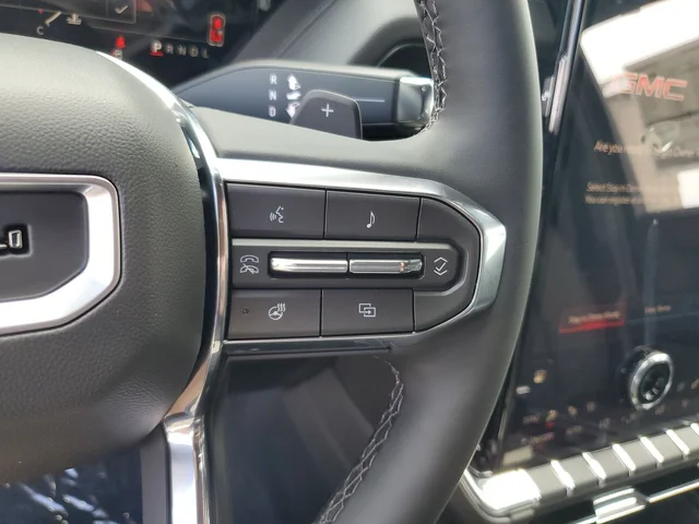 Nuevos GMC YUKON XL à Estados chez autogozo
