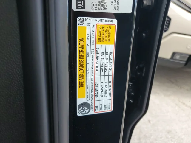 Nuevos GMC YUKON XL à Estados chez autogozo