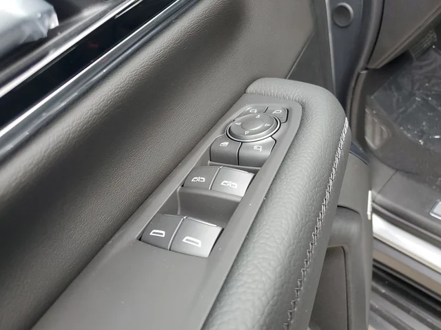 Nuevos GMC YUKON XL à Estados chez autogozo