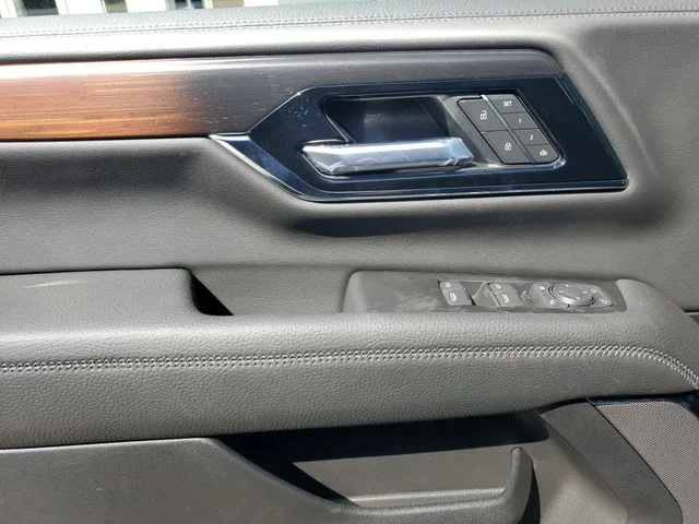 Nuevos GMC YUKON XL à Estados chez autogozo
