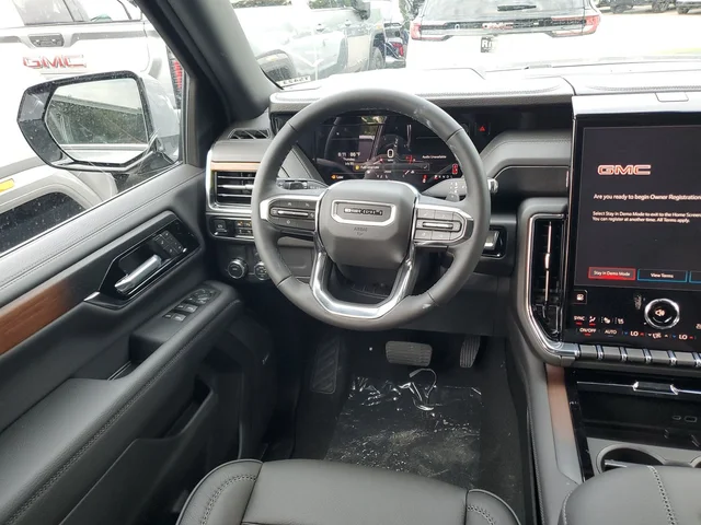 Nuevos GMC YUKON XL à Estados chez autogozo