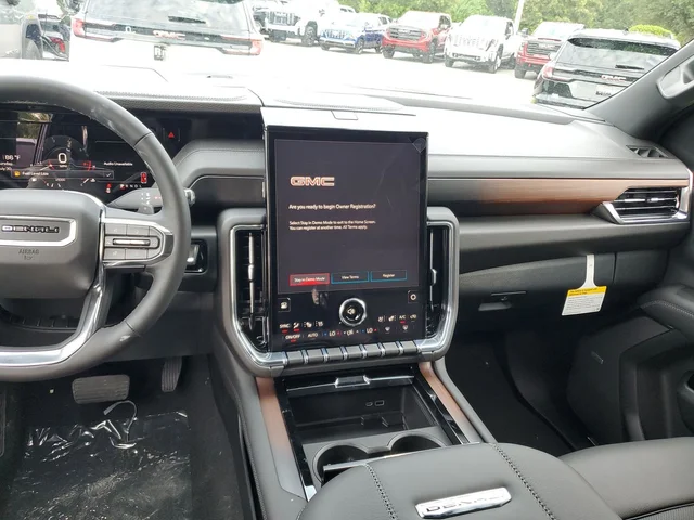 Nuevos GMC YUKON XL à Estados chez autogozo