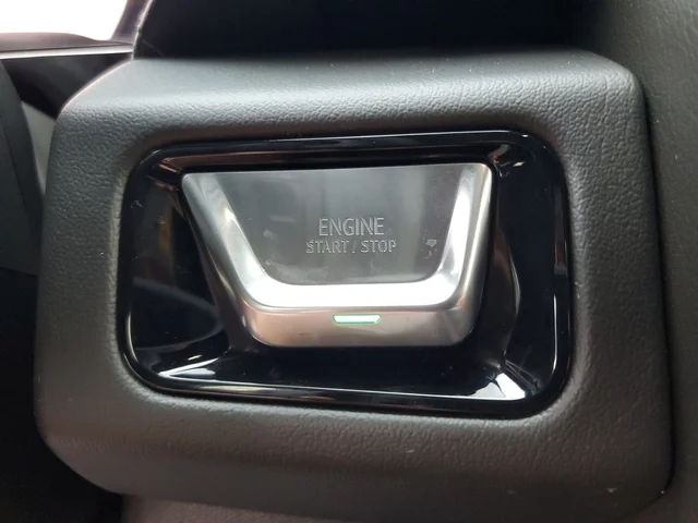 Nuevos GMC YUKON XL à Estados chez autogozo