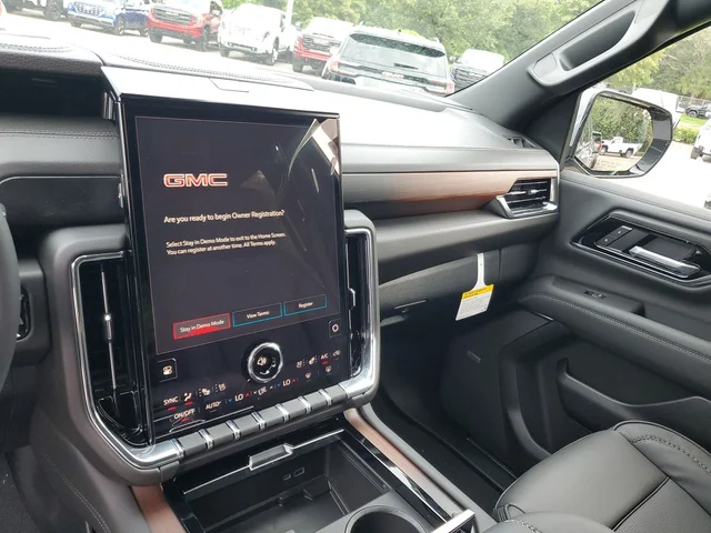 Nuevos GMC YUKON XL à Estados chez autogozo