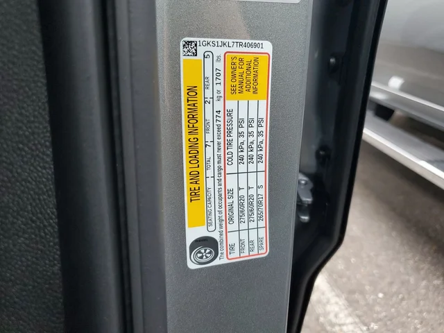 Nuevos GMC YUKON XL à Estados chez autogozo