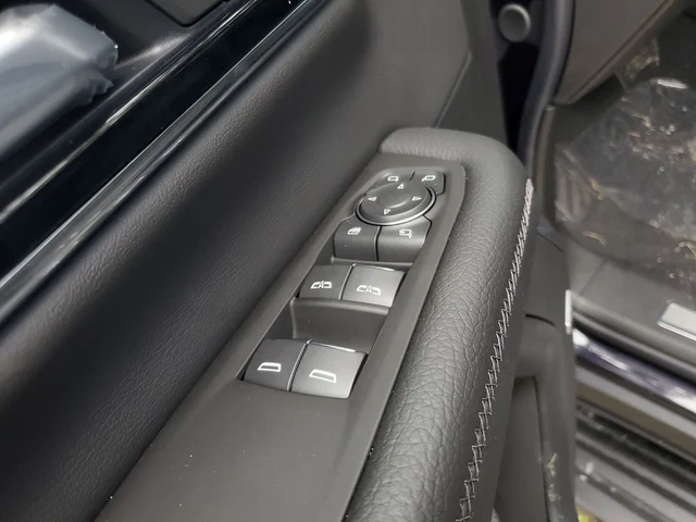 Nuevos GMC YUKON XL à Estados chez autogozo